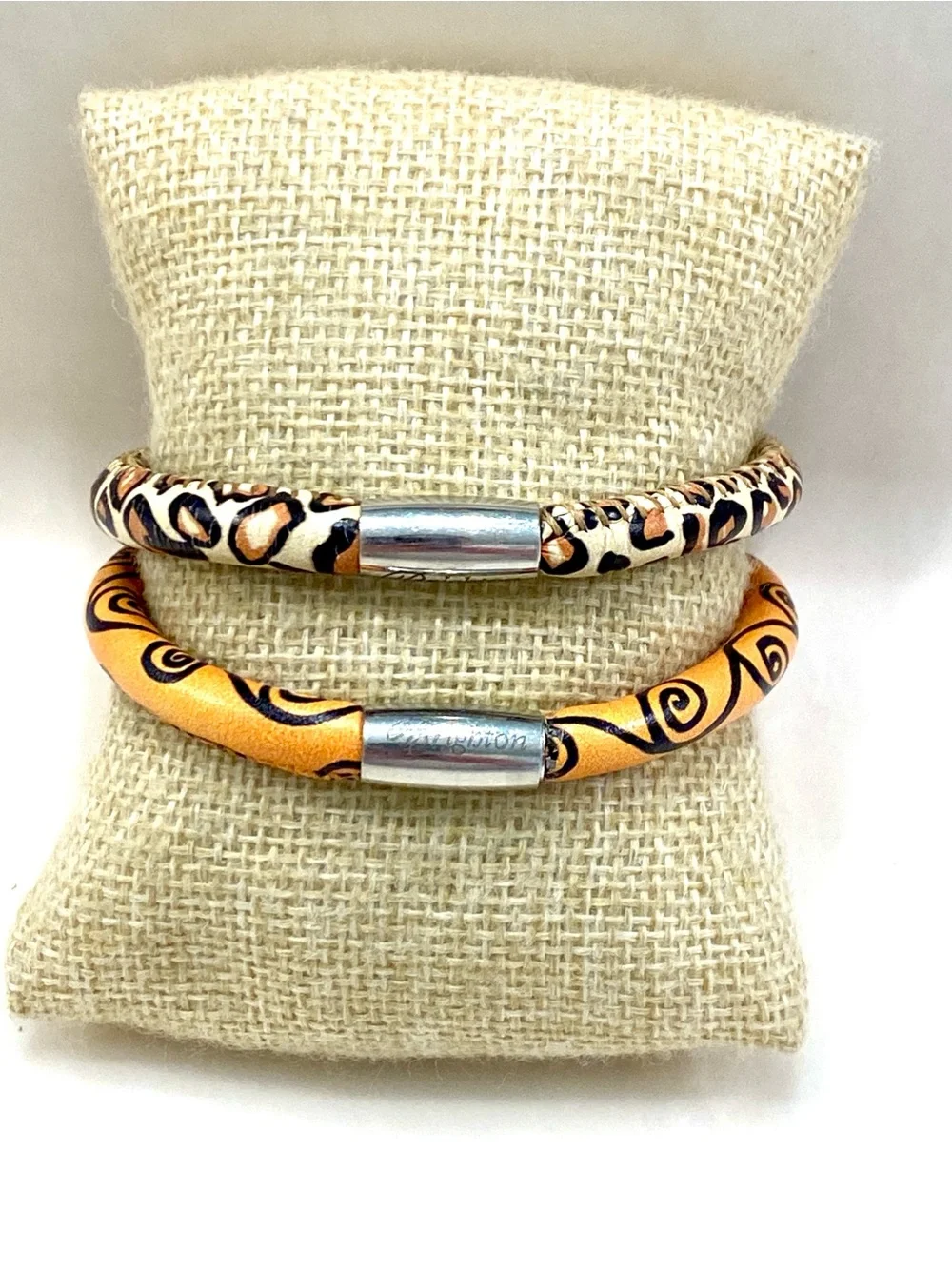 Brighton “Woodstock” Orange and Leopard Print Leather Wrapped Bangle Set READ